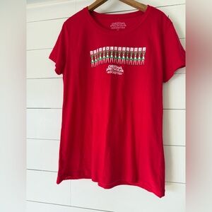 Radio City Rockettes Christmas Spectacular Women’s T Shirt Size XL Runs Smaller